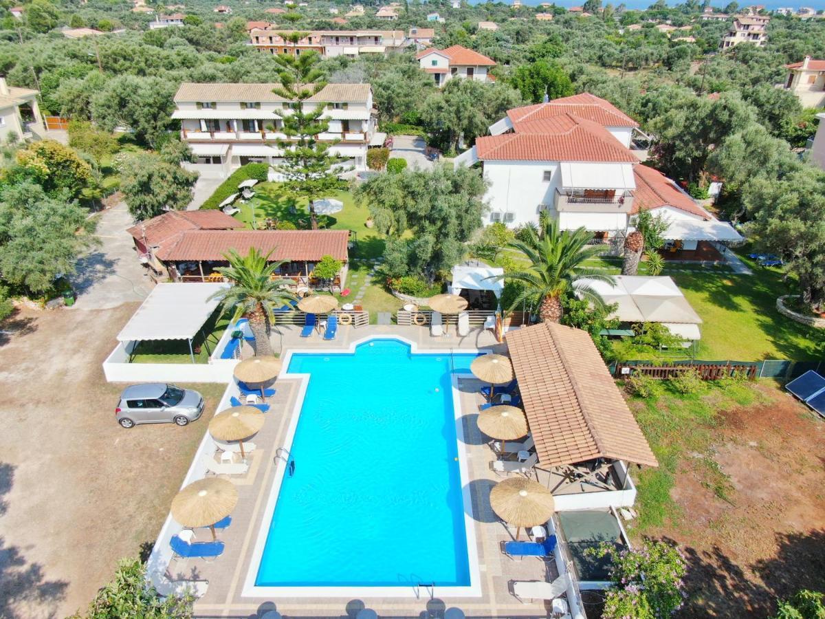Alexaria Holidays Apartments Frínion Exterior foto