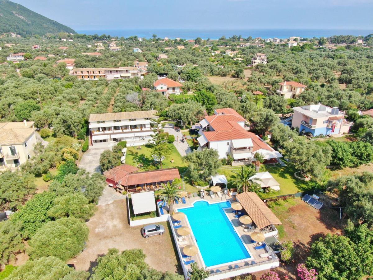 Alexaria Holidays Apartments Frínion Exterior foto