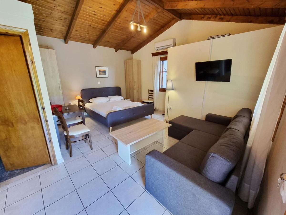 Alexaria Holidays Apartments Frínion Exterior foto