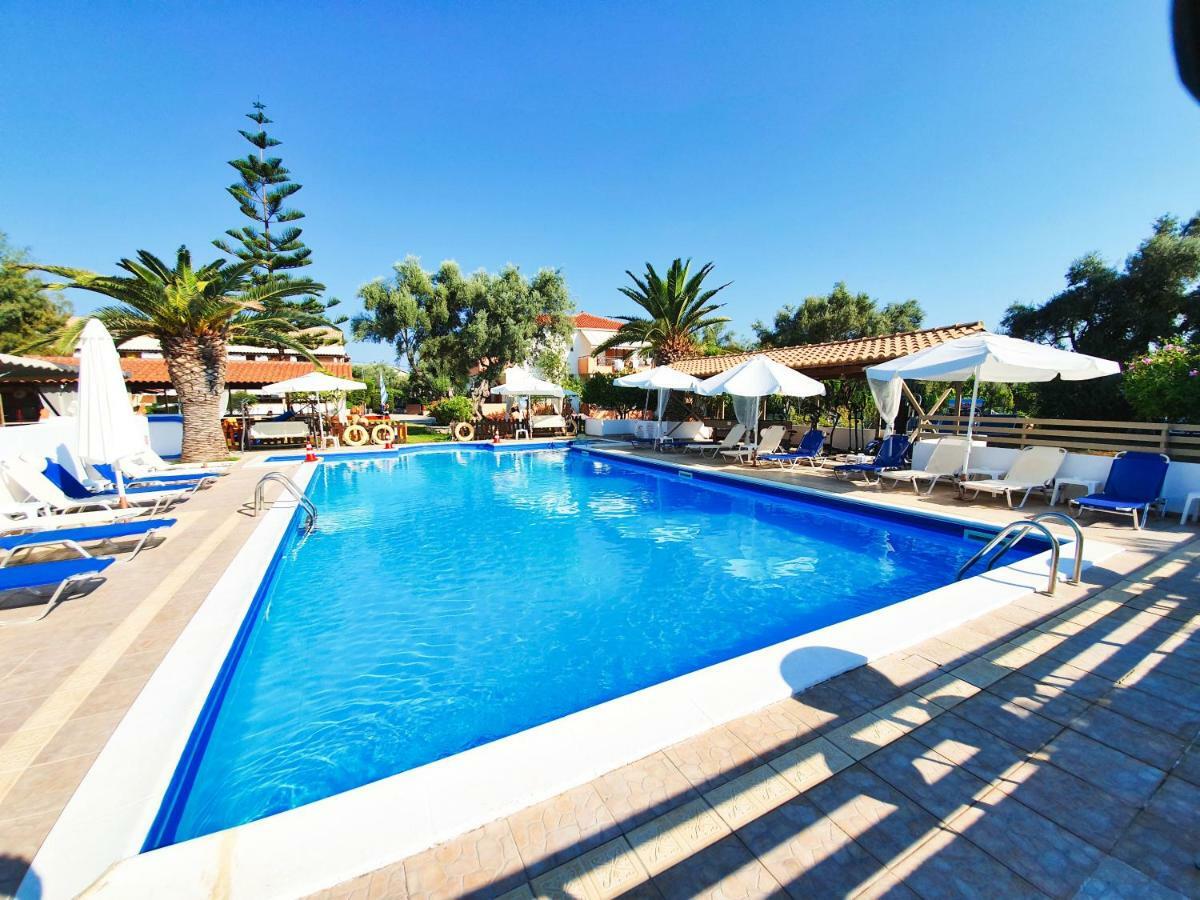 Alexaria Holidays Apartments Frínion Exterior foto